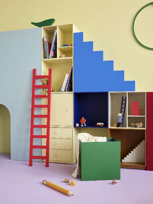 Image 2: Colorful and multifunctional furniture with Memphis elements for the children's room. Photo: Montana